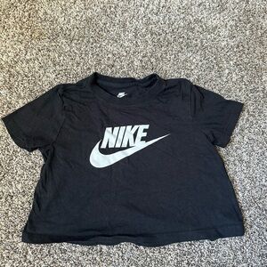 Nike crop top size small